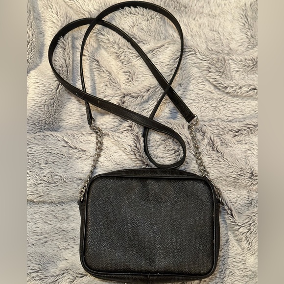 Authentic Michael Kors crossbody - Picture 2 of 4